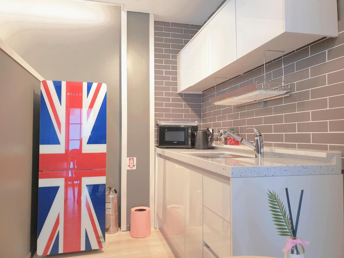 Picasso Guesthouse มกโพ ภายนอก รูปภาพ